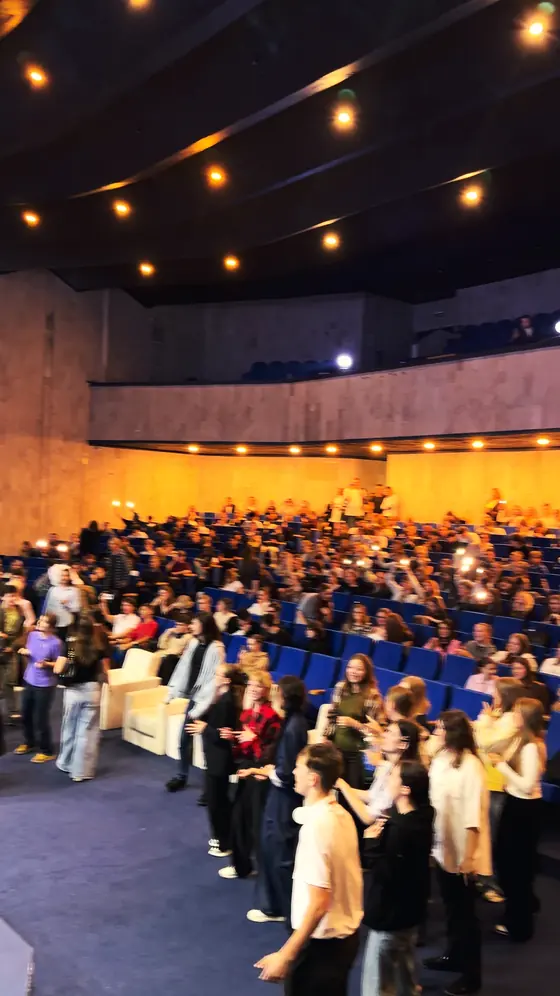 Зал форума на 500+ человек