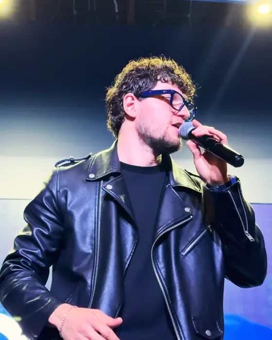 Живой вокал